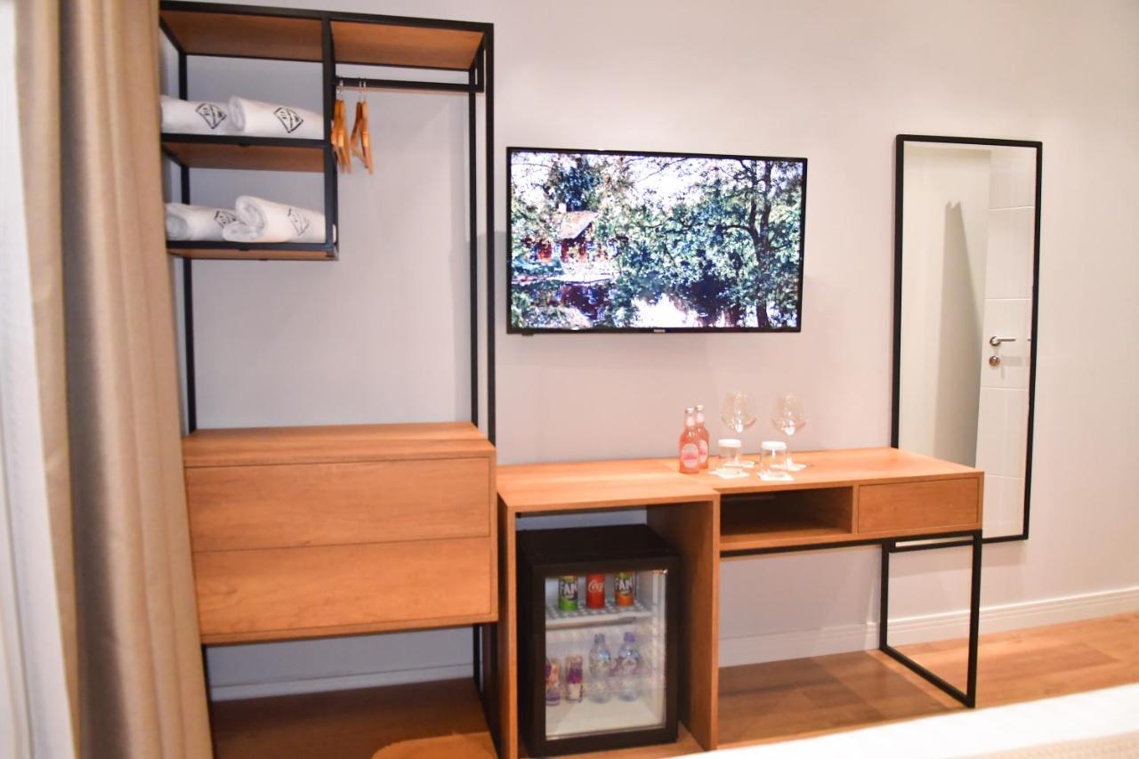 313 Villa City Center ティラナ エクステリア 写真