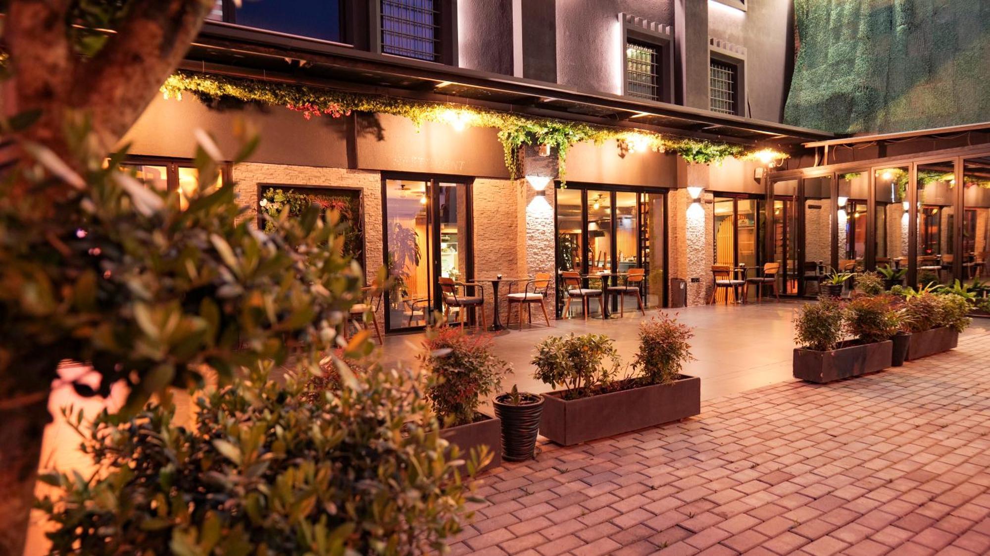 313 Villa City Center ティラナ エクステリア 写真